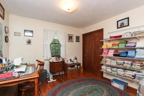 122 Hull St, Beverly, MA 01915 photo 8