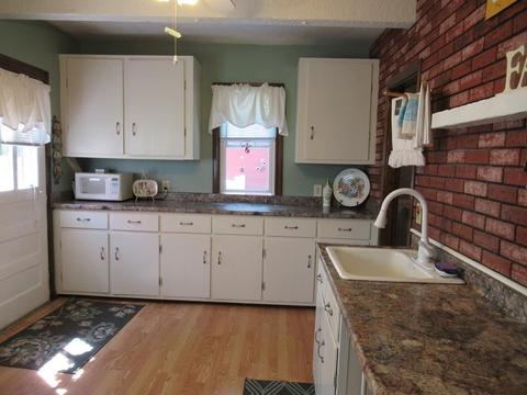 71 Manitoba St, Springfield, MA 01108 photo 16