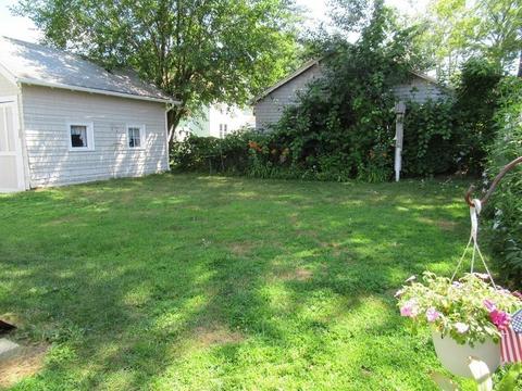 71 Manitoba St, Springfield, MA 01108 photo 36