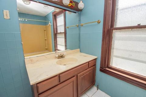 80 Grand St, Springfield, MA 01108 photo 20