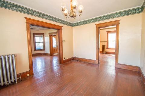 80 Grand St, Springfield, MA 01108 photo 5