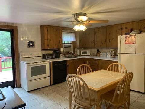 24 West, Webster, MA 01570 photo 7