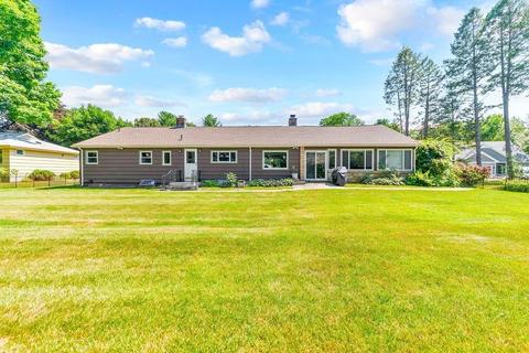 38 Kingoke Ln, Springfield, MA 01129 photo 32