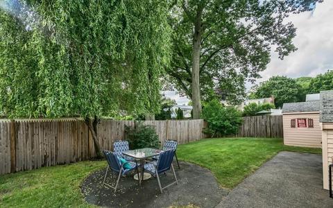 65 Putnam St, Beverly, MA 01915 photo 32
