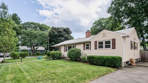 65 Putnam St, Beverly, MA 01915 photo 2