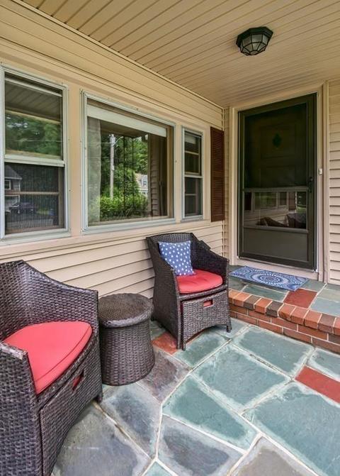 65 Putnam St, Beverly, MA 01915 photo 4