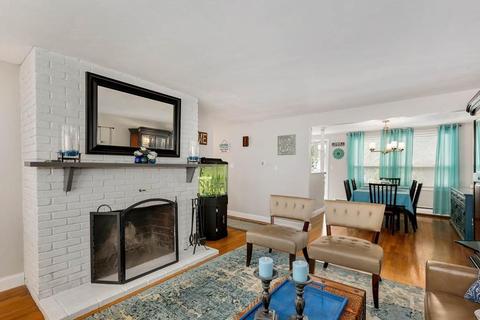 2 Hull Dr, Saugus, MA 01906 photo 15