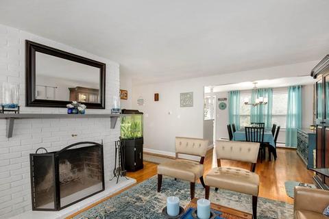 2 Hull Dr, Saugus, MA 01906 photo 14