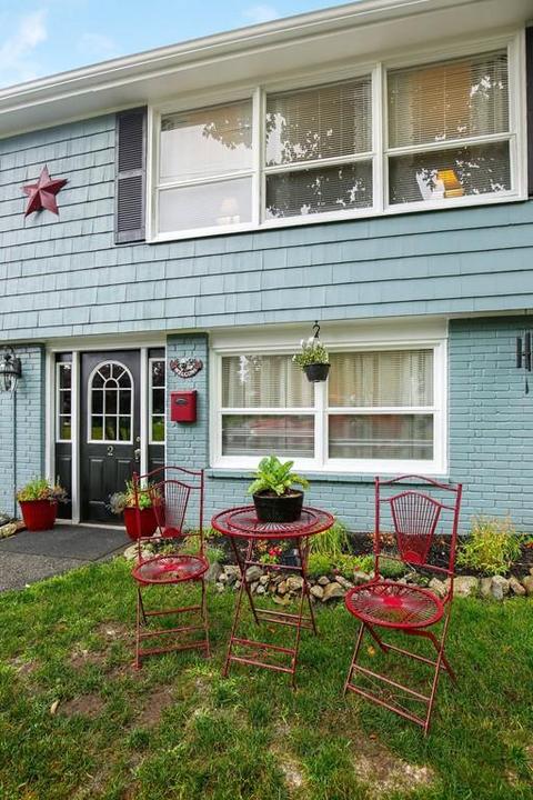 2 Hull Dr, Saugus, MA 01906 photo 5