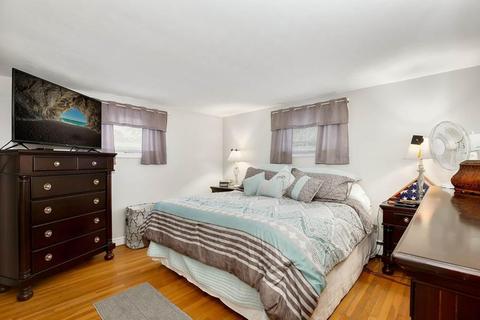 2 Hull Dr, Saugus, MA 01906 photo 24