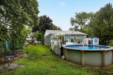 2 Hull Dr, Saugus, MA 01906 photo 32