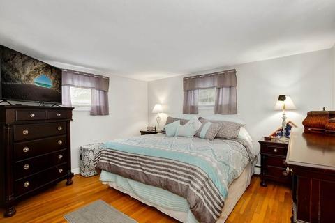 2 Hull Dr, Saugus, MA 01906 photo 25