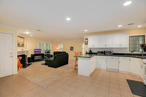 7 Cedar Brook Rd, Wellesley, MA 02482 photo 15