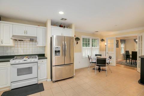 7 Cedar Brook Rd, Wellesley, MA 02482 photo 16