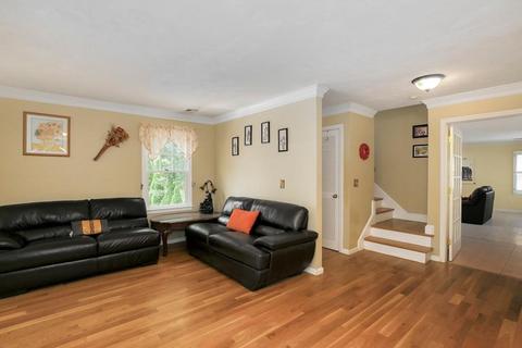 7 Cedar Brook Rd, Wellesley, MA 02482 photo 6