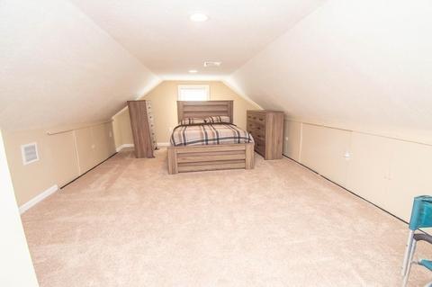 81 Amore Rd, Springfield, MA 01109 photo 14
