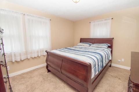 81 Amore Rd, Springfield, MA 01109 photo 11