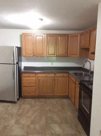 4 Mcdewell Ave #5, Danvers, MA 01923 photo 4