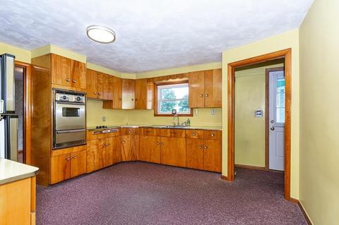 53 River St, Danvers, MA 01923 photo 4