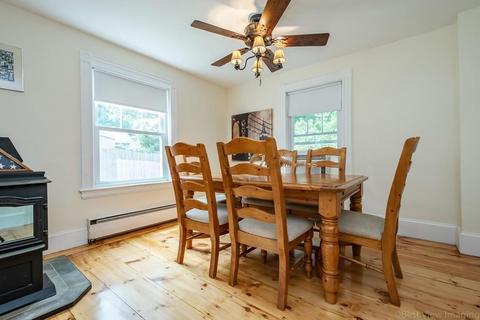7 Garfield St, Maynard, MA 01754 photo 9