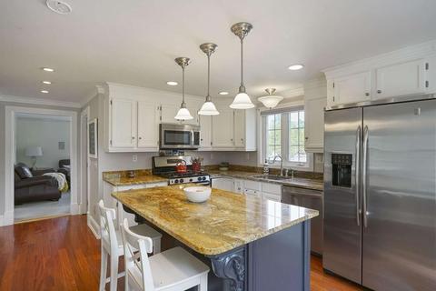 44 Summerfield Dr, Raynham, MA 02767 photo 5