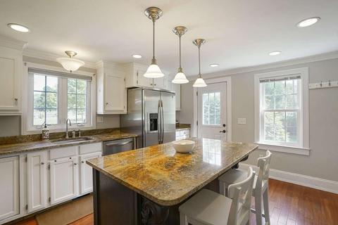 44 Summerfield Dr, Raynham, MA 02767 photo 3