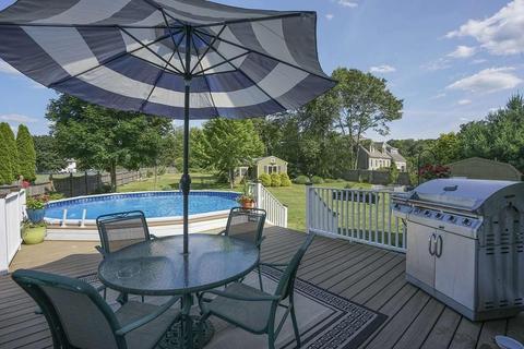 44 Summerfield Dr, Raynham, MA 02767 photo 25