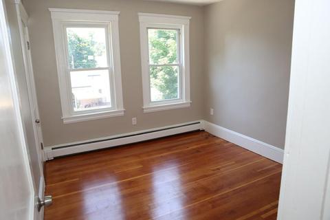 19 Coolidge St, Lawrence, MA 01843 photo 15