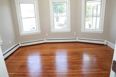 19 Coolidge St, Lawrence, MA 01843 photo 5