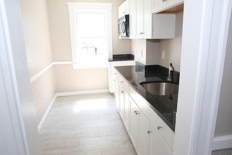 19 Coolidge St, Lawrence, MA 01843 photo 6