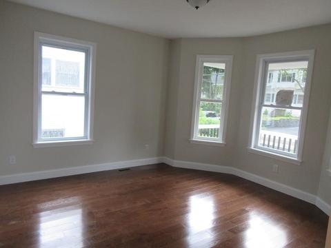 19 Northboro St, Worcester, MA 01604 photo 10