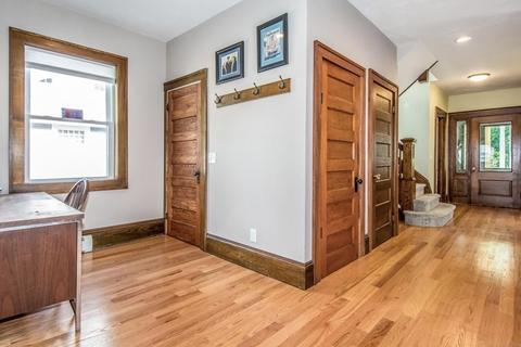 754 Pleasant St, Worcester, MA 01602 photo 16