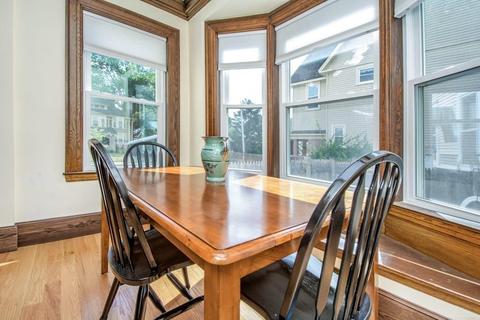 754 Pleasant St, Worcester, MA 01602 photo 13