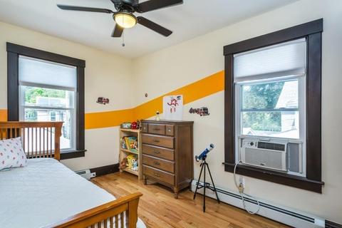 754 Pleasant St, Worcester, MA 01602 photo 21