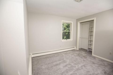 19 Carillon Cir, Easthampton, MA 01027 photo 23