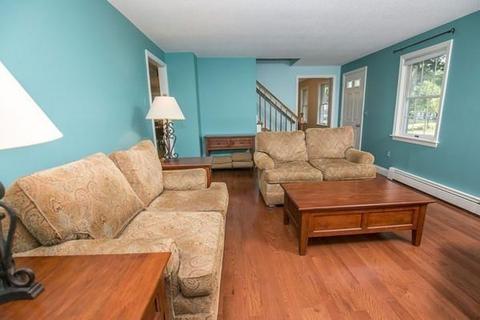 19 Carillon Cir, Easthampton, MA 01027 photo 14