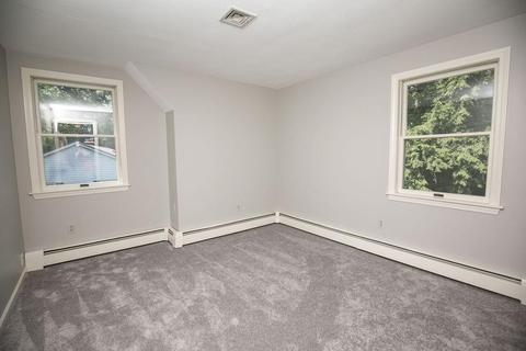 19 Carillon Cir, Easthampton, MA 01027 photo 22