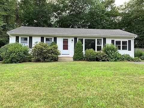 46 Walnut St, Mansfield, MA 02048 photo 4