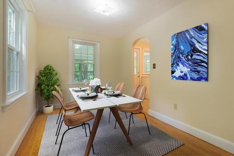 29 Cheney St, Needham, MA 02494 photo 4