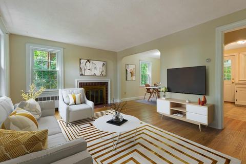 29 Cheney St, Needham, MA 02494 photo 3