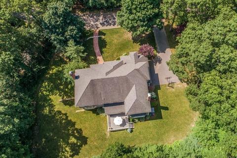 28 Redington Rd, Needham, MA 02492 photo 3
