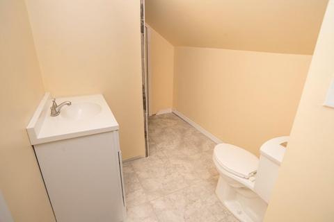 85 Goodwin St, Springfield, MA 01151 photo 25