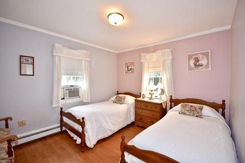 64 Gibbs Ave, Wareham, MA 02571 photo 8