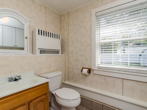 59 Edwin Rd, Waltham, MA 02453 photo 22