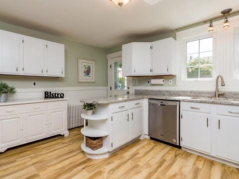 59 Edwin Rd, Waltham, MA 02453 photo 8