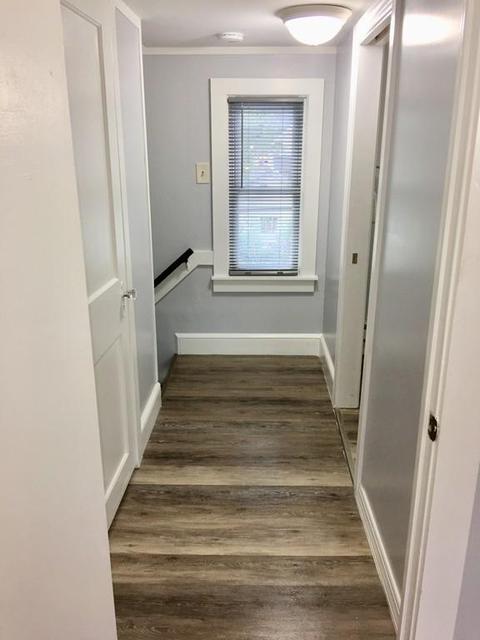 89 Haskin St, Springfield, MA 01109 photo 8