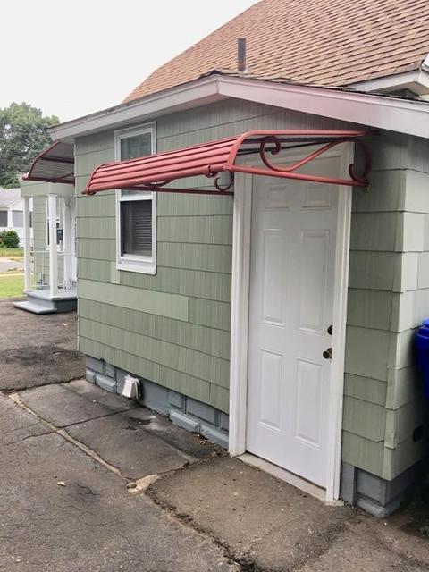 89 Haskin St, Springfield, MA 01109 photo 17