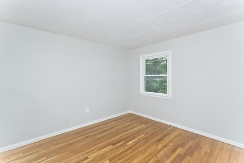 65 Dubois St, Springfield, MA 01151 photo 29