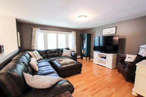 26 Seneca Ave, Mashpee, MA 02649 photo 2
