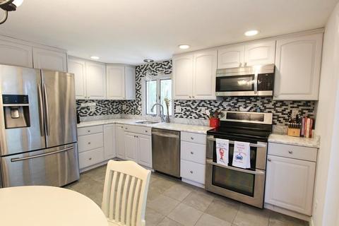 26 Seneca Ave, Mashpee, MA 02649 photo 9